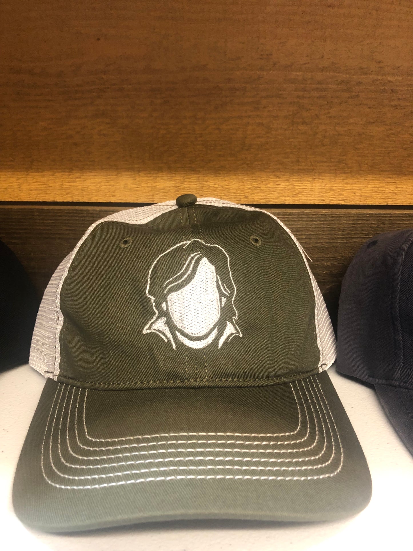 AMERICAN FOOLS BAND - GREEN AND WHITE TRUCKER CAP