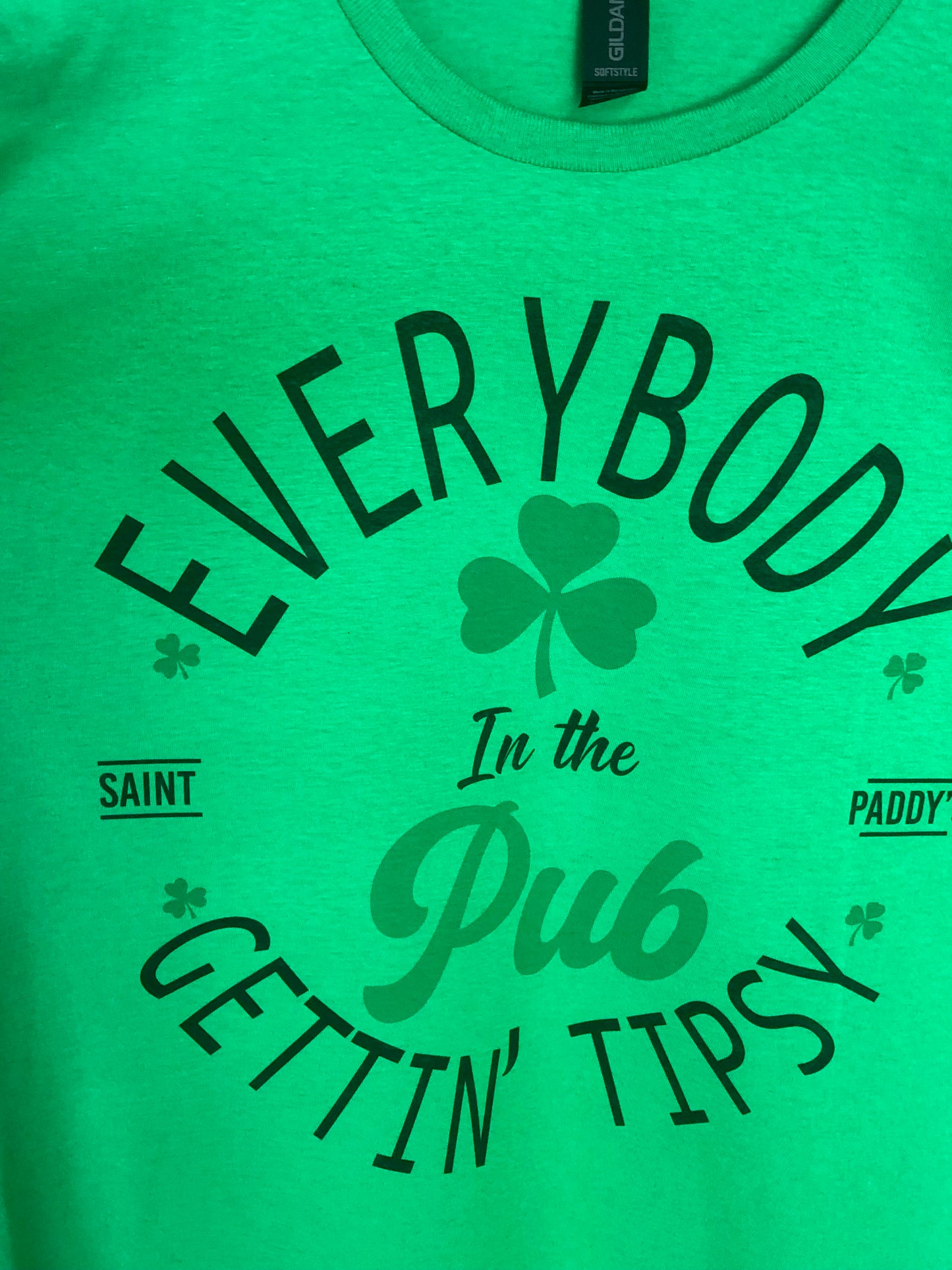 Everybody’s in the Pub Getting Tipsy